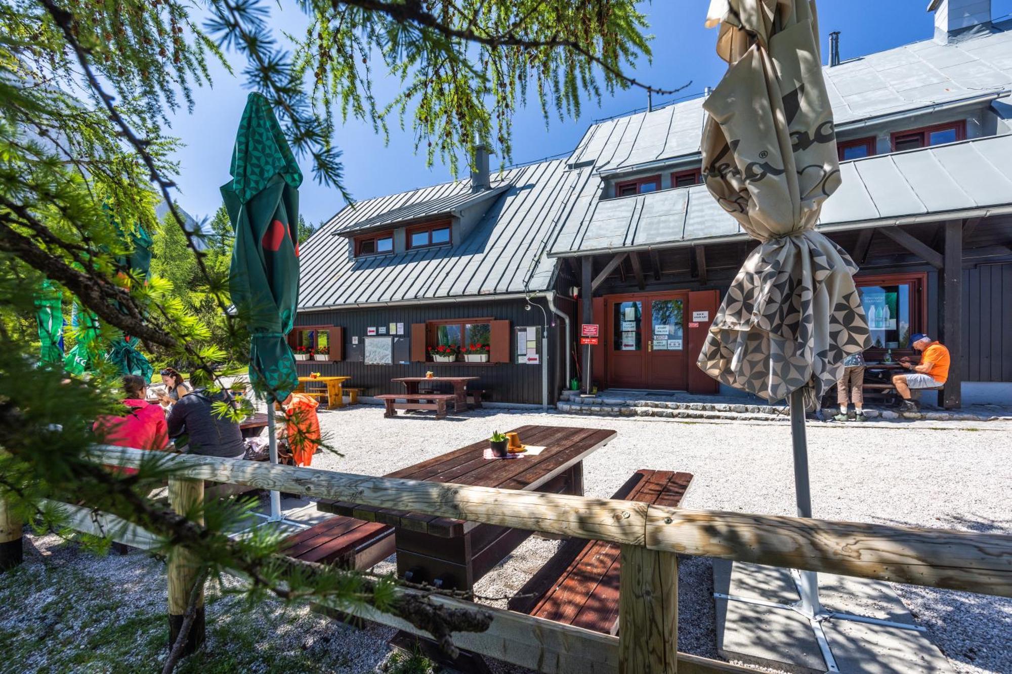 Postarski Dom On Vrsic Kranjska Gora Exteriör bild