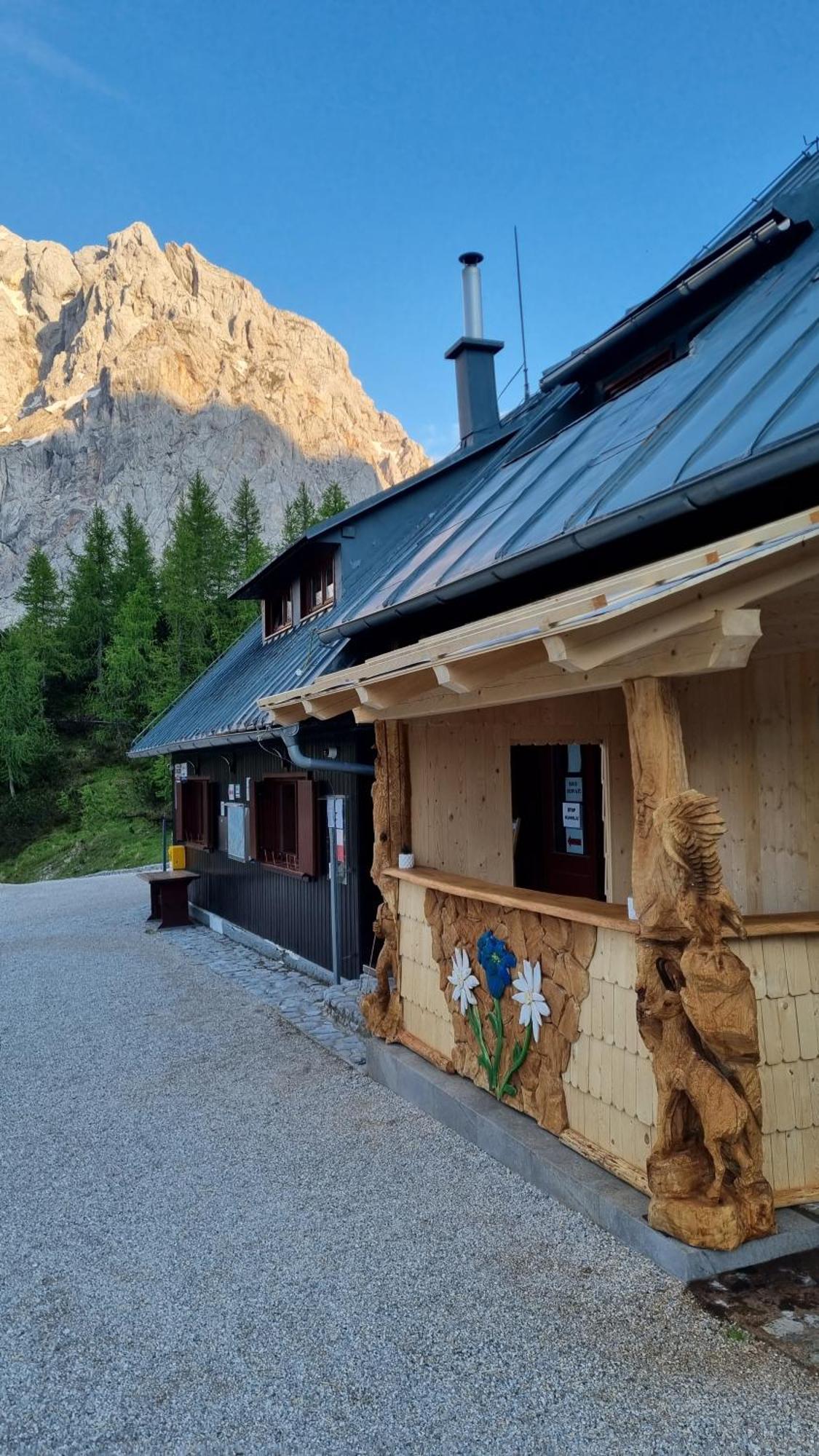 Postarski Dom On Vrsic Kranjska Gora Exteriör bild