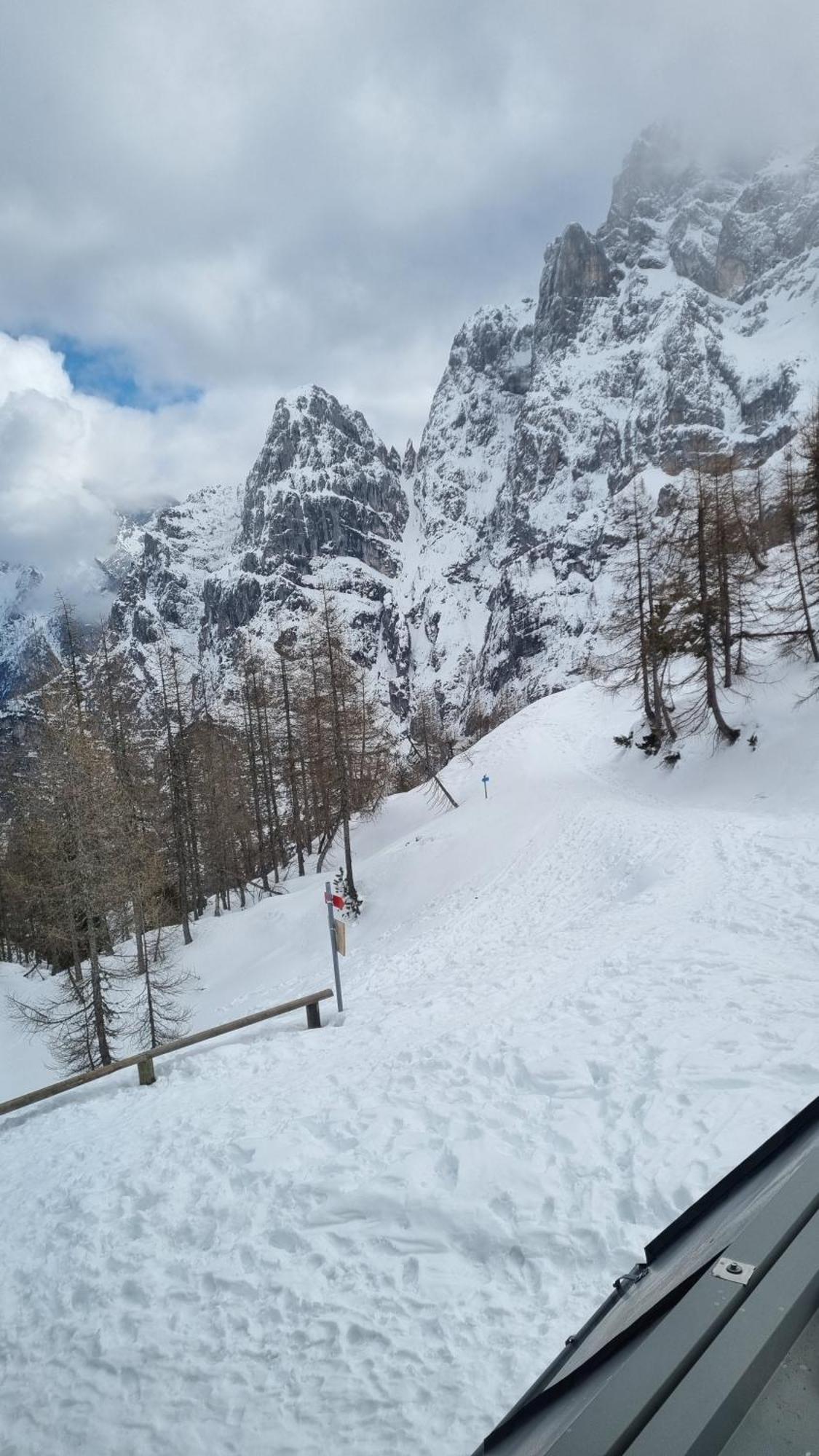 Postarski Dom On Vrsic Kranjska Gora Exteriör bild